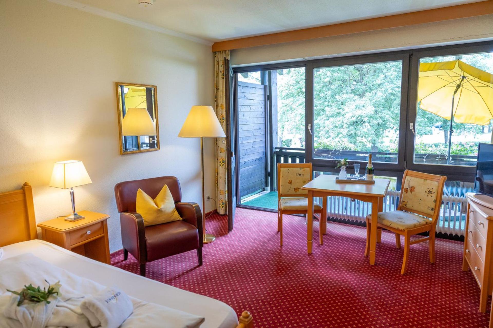 באד בירנבאך Hotel Sonnenhof מראה חיצוני תמונה