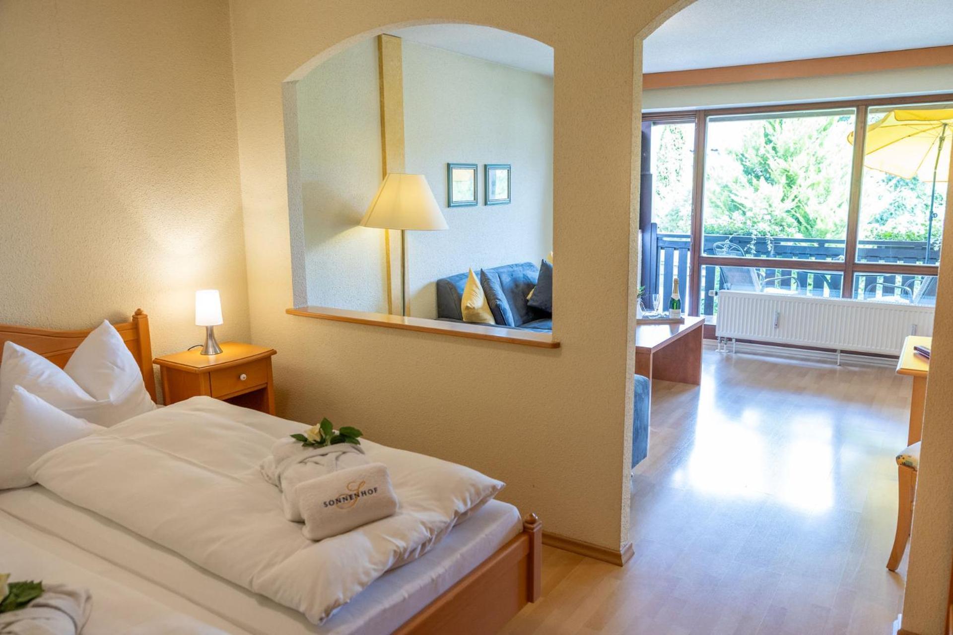 באד בירנבאך Hotel Sonnenhof מראה חיצוני תמונה